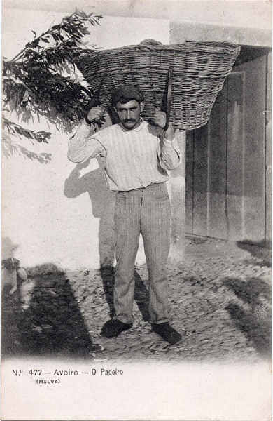 N� 477 - Aveiro - O Padeiro - Edi��es Malva, Lisboa - Dim. 137x89 mm -Col. A. Monge da Silva (cerca de1910)