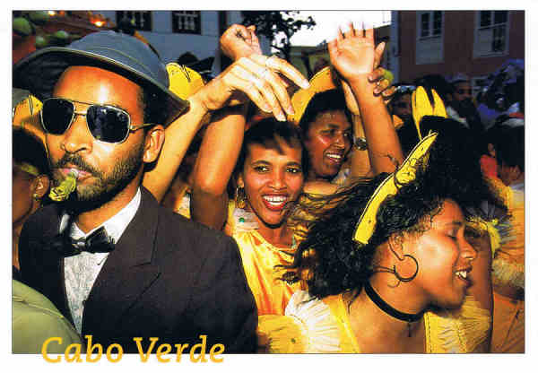 N.� 42 - Imagens de Cabo Verde - Ilha de S. Nicolau/Carnaval Ribeira Brava - Ed. SODADE - Berlin - St� Maria Fax: x49-30-396 88 60 Foto: Marit Roloff - SD - Dim. 16,2x11,4 cm - Col. Manuel B�ia (2011)