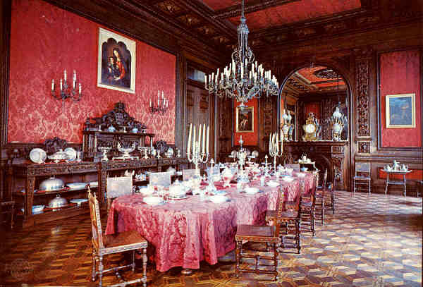 N� 840 - Lisboa. (Portugal). Pal�cio Nacional da Ajuda. Sala de Jantar da Rainha D. Maria Pia - Colec��o Passaporte (LOTY) - SD - Dim. 104x150 mm - Col. Gra�a Maia