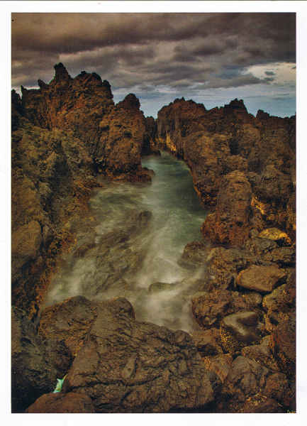 SN - Terceira - A�ores  Biscoitos - Ed. Marina Souvenirs Praia da Vit�ria Terceira www.marina-souvenirs.com Fotografia: Lu�s Godinho l-godinho.blogspot.com - SD Dim. 12x16,5 cm - Col. Helena Sofia B�ia (2012)