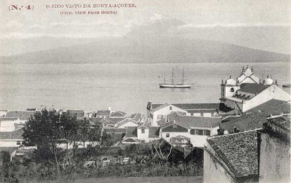 N� 4 - O Pico visto da Horta (1) - Edi��o da Livraria d' O Telegrapho, Horta - Dim. 139x88 mm - Col. A. Monge da Silva (c. 1910)
