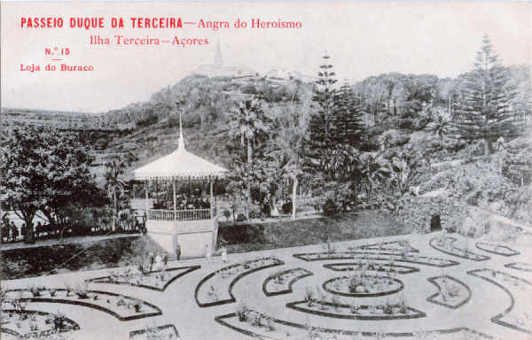 N� 15 - Angra do Heroismo, Passeio Duque da Terceira - Edi��o da Loja do Buraco - Dim. 138x88 mm - Col. A. Monge da Silva (anterior a 1910)