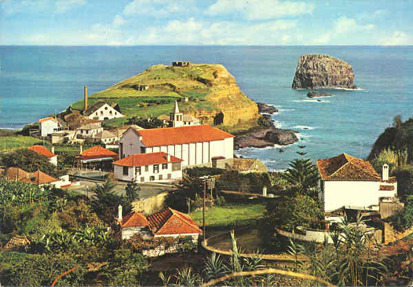 MAD 152/12 - MADEIRA. Porto da Cruz - Ed. Francisco Ribeiro, Rua Nova de S. Pedro, 27 telef. 23930, Funchal - SD - Dim. 148x104 mm - Col. Gra�a Maia