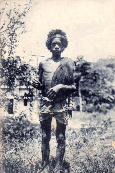 SN - Timor - Um correio - Edi��o da Miss�o - SD - Dim. ??x?? cm - Col. Monge da Silva (Cerca de 1927)