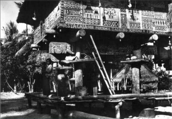 N� 9 - Lospalos. Casa Nativa - Edi��o Tjing Fa Ho, D�li - SD - Dim. 148x102 mm - Col. A. Monge da Silva (cerca de 1960)