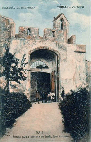 N� 5 - Entrada do Convento de Christo, lado Nascente - Colec��o da Havaneza, Tomar - Dim. 137x89 mm - Col. A. Monge da Silva (1912)