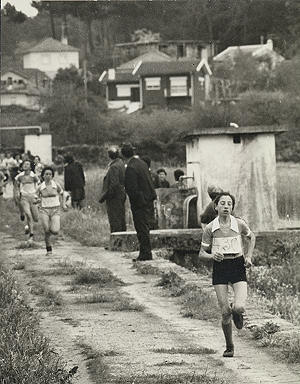 Nat�lia Pinho numa prova de corta-mato.