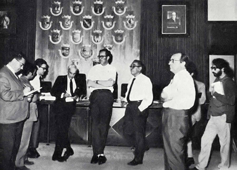 Clicar para ampliar.