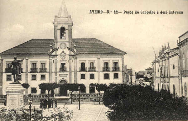 N.� 22 - Aveiro Pa�os do Concelho e Jos� Est�vam - Editores MOREIRA & TORRES, Aveiro - SD - Dim 13,5x8,8 cm - Col FMSarmento.