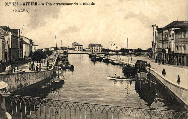N.� 765 - AVEIRO Ria e centro da cidade - Editor Malva - SD - Dim. 13,7x8,8 cm. - Col.  FMSarmento.