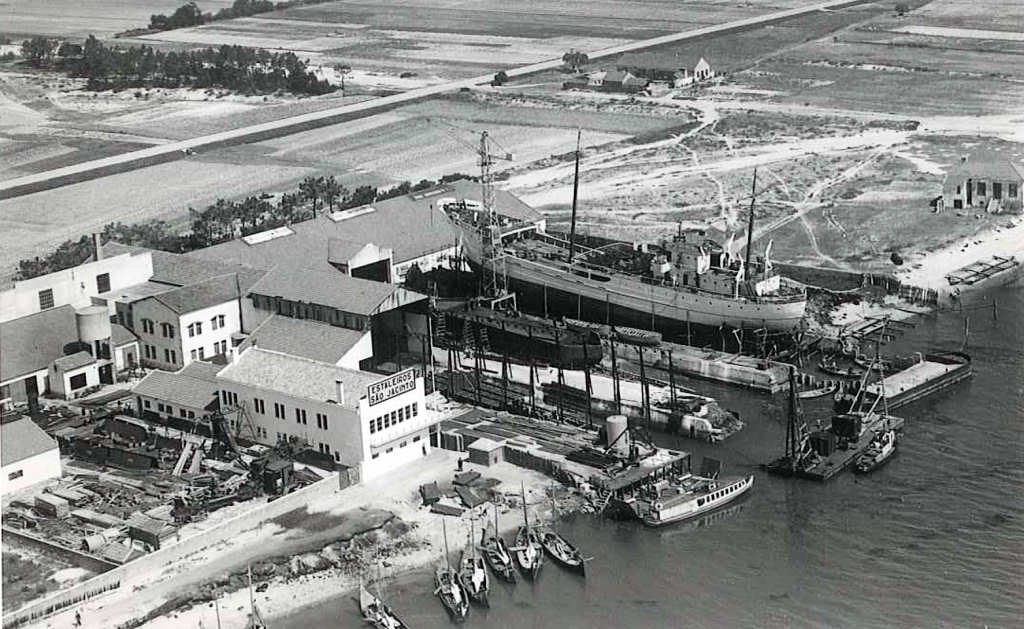 Estaleiros de São Jacinto. Clica para ampliar.