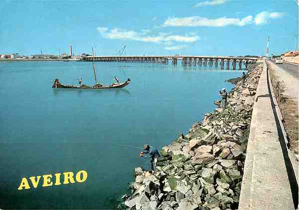 Ed. G�tica Porto - Dimens�es: 14,6x10,4 cm. - Col. H. Neves.