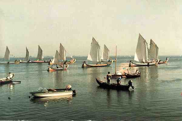 S/N - Edi��o Renault - F�brica de Cacia - Grupo Progresso - Limp�p� - S/D - Dimens�es: 15x10 cm. - Col. M. F. Silva.