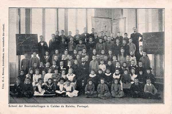 Caldas da Rainha-Portugal: Escola de refugiados Boers em Caldas da Rainha - Editor UITGRAVE H.J.EMOUS, AMSTERDAM, 1901- Dimens�es. 9x14 cm. - Col. Miguel Chaby
