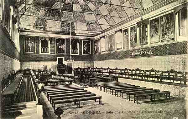 N.� 55 - Coimbra: sala dos Cap�los na Universidade - Edi��o da Havaneza Central, R. Visconde da Luz, 2 a 6-Coimbra - S/D - Dimens�es: 13,9x8,9 cm. - Col. Aur�lio Dinis Marta.