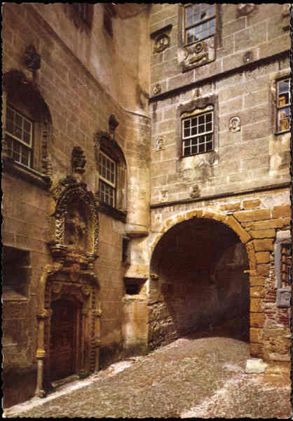 N.� 352/P. Coimbra. Pal�cio de Sobre-Ripas (s�c. XVI) - Ed. Portugal Tur�stico - Fotografia da Tabacaria Nilo - SD - Dim. 14,7x10,3 cm. - Col. Gra�a Maia.