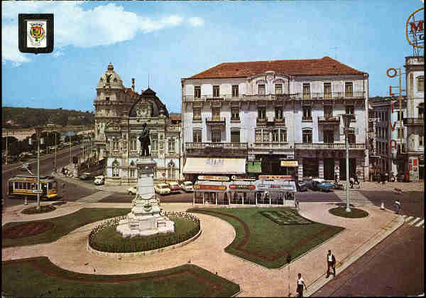 N.� 134 - Coimbra. (Portugal) Largo da Portagem - Ed. LIFER, Porto - SD - Dim. 14,8x10,4 cm. - Col. Gra�a Maia.