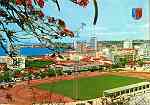 N.� 16 - LUANDA Est�dio Municipal Coqueiros - Edi��o Estrela C. P. 5352, Luanda - S/D - Dimens�es: 14,8x10,5 cm. - Col. Manuel B�ia (1970)