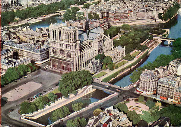 N� 40 - Paris. A Catedral de Notre Dame (4) - Edit. Panoramas, Paris - Circulado em 1965 - Dim. 14,9x10,4 cm - Col. Am�lcar Monge da Silva