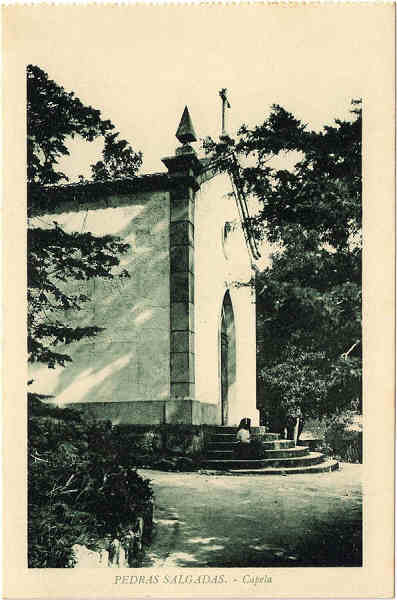 SN - PEDRAS SALGADAS - Capela - Editor n�o indicado - SD - Dim 9,3x14,2 cm - Col. Jaime da Silva (Circulado em 1923).