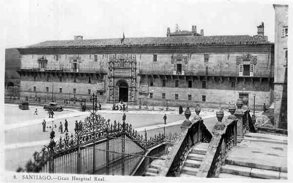 8.Santiago - Gran Hospital Real - Dimens�es: 14,2x9 cm - Col. Henrique de Oliveira. 