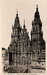 11.Santiago - Catedral: Fachada del Obradoiro - Dimens�es: 9x14,2 cm - Col. Henrique de Oliveira. 