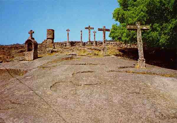 N.� 17 - Arouca: Calv�rio - Edi��o da C�mara Municipal de Arouca - S/D - Dimens�es: 14,9x10,4 cm. - Col. HJCO (1989).