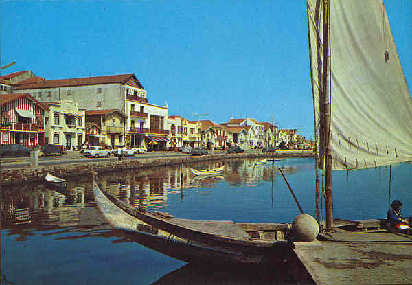 N.� 548 - AVEIRO (Portugal) Costa Nova - Edi��o LIFER, Porto - S/D - Dimens�es: 14,9x10,2 cm. - Col. �nio Semedo.