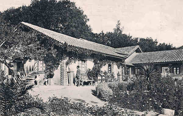 S/N - Portugal Caldas da Rainha F�brica de Loi�a Bordalo Pinheiro (S. Rafael) - Editor Jos� da Silva Dias (Editado em 1912) - Dimens�es: 9x14 cm. - Col. Miguel Chaby