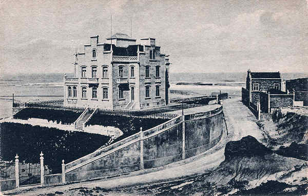 S/N - Portugal Caldas da Rainha. Foz do Arelho. Chalet do Conde Almeida Ara�jo - Editor Jos� da Silva Dias (Editado em 1912) - Dimens�es: 9x14 cm. - Col. Miguel Chaby