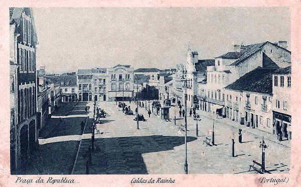 S/N - Portugal_Caldas da Rainha_Pra�a da Republica_Editor Vale e C_Editado 1921_Dim. 9x14 cm. - Col. M. Chaby