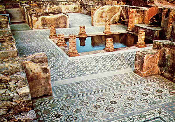 N.� 688 - CONDEIXA-PORTUGAL Ru�nas Romanas de Con�mbriga - Edi��o do Centrode Caridade "Nossa Senhora do Perp�tuo Socorro", Porto - S/D - Dimens�es: 14,6x10,3 cm. - Col. HJCO