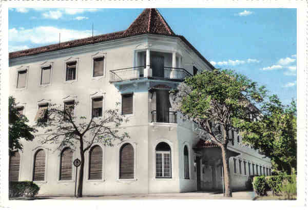 SN - CURIA - Hotel das Termas - Ed. Grande Bazar da Curia - E F N - 15,2x10,3 cm. - Col. A. Sim�es 1002.