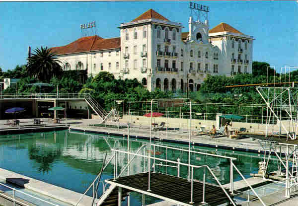 N� 6 - CURIA - Portugal - Piscina e Palace Hotel - Ed. da Junta de Turismo da Curia - 15,0,x10,5 cm. - Col. A. Sim�es 1032.