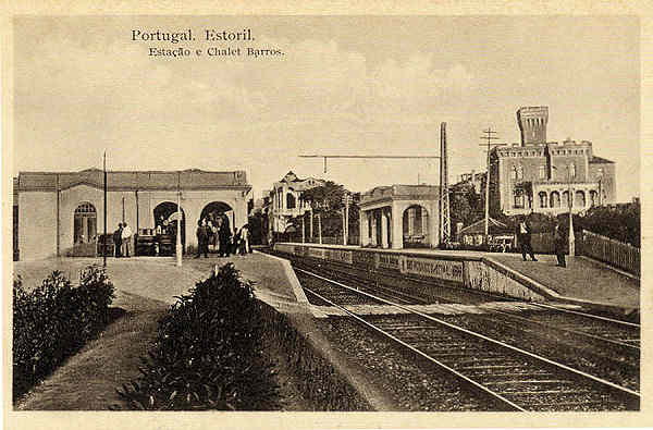 N.� 3966 - Portugal. Estoril Esta��o e Chalet Barros - Editor n�o referido - S/D - Dimens�es: 13,5x9 cm. - Col. an�nimo.