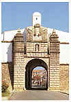 N.� 8 - ESTREMOZ-Portugal Portas de Santo Ant�nio - Edi��o da C�mara Municipal de Estremoz - S/D - Dimens�es: 10,5x15 cm. - Col. Manuel B�ia