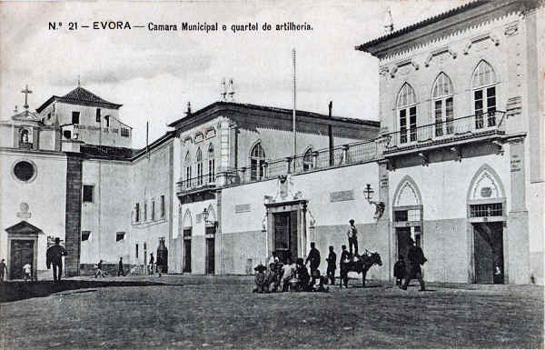 N� 21 - Camara Municipal e quartel de artilheria - Edi��o Alberto Malva, Rua de S. Juli�o, 41, Lisboa - Dim. 137x88 mm - Col. A. Monge da Silva (cerca de 1909)