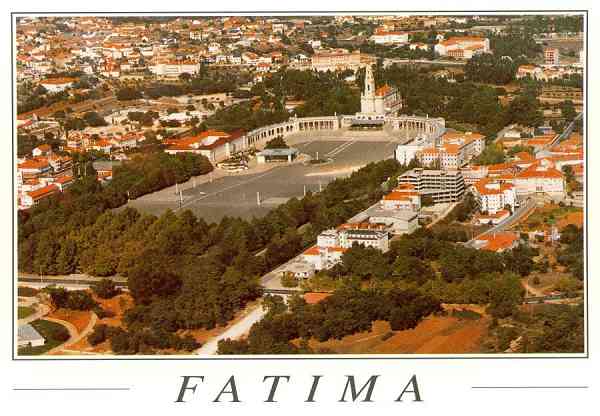 N.� 480 - F�TIMA (Portugal) Panorama a�reo - Edi��o Miss�es Consolata, Apart. 5  2496 F�tima Codex - S/D - Dimens�es: 15x10,5 cm. - Col. Manuel B�ia.