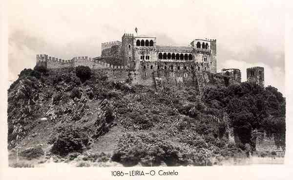 N.� 1086 - LEIRIA-Portugal O Castelo - Edi��o Dulia - S/D - Dimens�es: 14x9 cm. - Col. R. Gaspar.