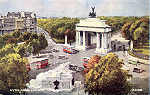 A1109 - London, Hyde Park corner - Reedi��o de Valentine & Suns em 1951 - Dim. 13,9x8,8 cm - Col. Am�lcar Monge da Silva (cerca de 1925)