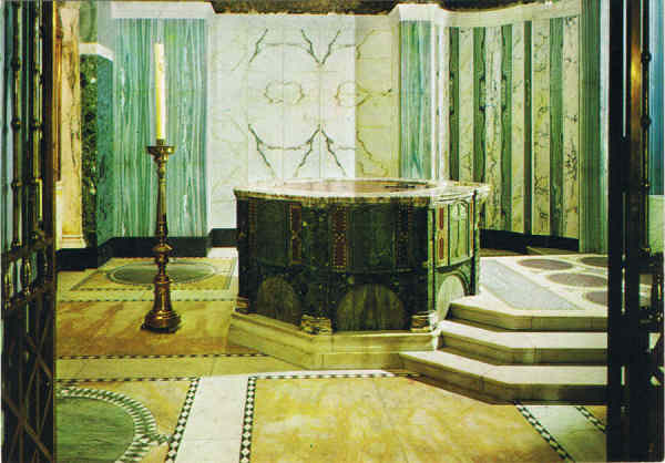 SP.2526 - Westminster Cathedral. The Baptistery - Ed. A DIXON-LOTUS PRODUCTION - Printed in Great Britain - SD - Dim. 14,9x10,4 cm - Col. Manuel B�ia (1986)