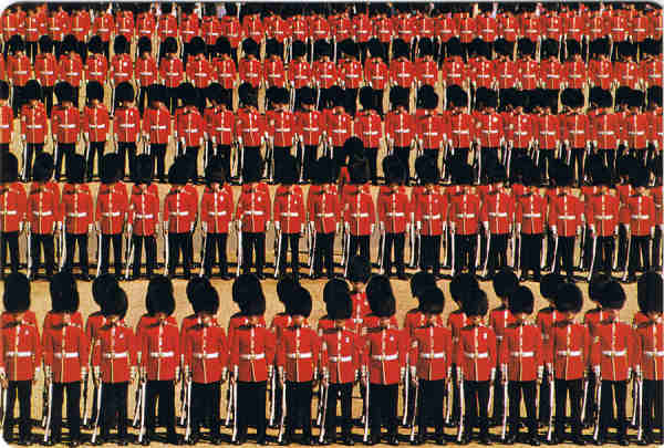L42 - LONDON - Guards on parade - Ed. Nutshell Cards Ltd 01-8714202 Photography Dick Scoones Printed in England - SD - Dim. 14,9x10 cm - Col. Manuel B�ia (1986)
