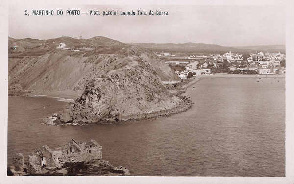N� 3 - Portugal. S. Martinho do Porto - Vista parcial tomada f�ra da barra - Edi��o Julio Mira Coelho - Dim.9x14 cm. - Col. M. Chaby