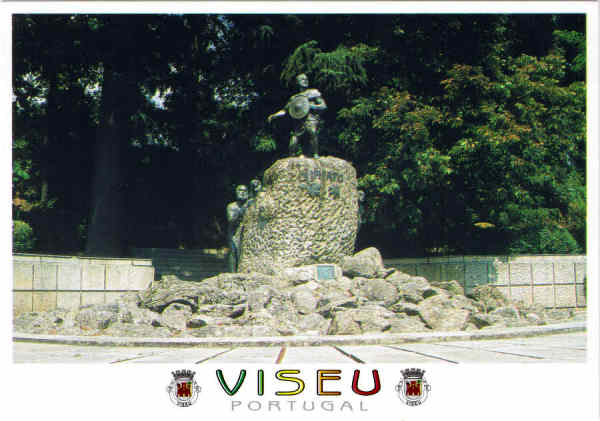 N.� 4 - VISEU - Monumento a Viriato PORTUGAL - Ed. GRAFIPOST FILIAL-LOUL� e Edi��o PAPIRO TELS. 232436892 - 232459596 - 2006 - Dim. 15x10,5 cm - Col. F�tima B�ia (2010).