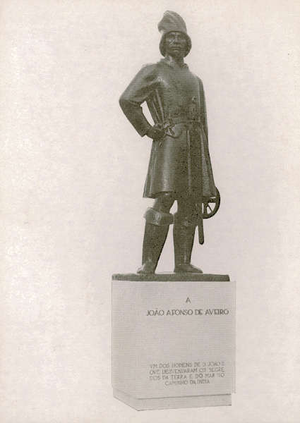 SN - AVEIRO- Rossio - Ed. Sec��o Filat�lica e Numism�tica do Clube dos Galitos - 2001 - Dim. 10,5x14,8 cm. - Col. Enio Semedo.