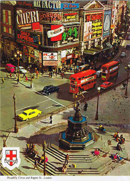 N.� 152-C - LONDON - PICCADILLY CIRCUS - Ed. CAPITAL SOUVENIRS (London) Ltd. 8 Shorts Gardens WC2 838 2572/2382 Printed by United Artists Ltd. Israel. Published by I.V.P.Ltd. London. - SD - Dim. 10,5x14,5 cm - Col. Manuel B�ia (1986