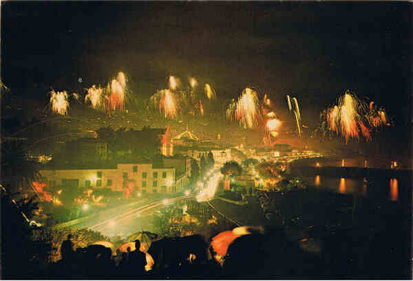N.� 25 - Fim de Ano na Madeira - Ed. CARV�O, MARTINS & SILVA,L.DA SUCR. FUNCHAL �MBAR-PORTO - SD - Dim. 14,9x10,3 cm - Col. Manuel e F�tima B�ia (1975).