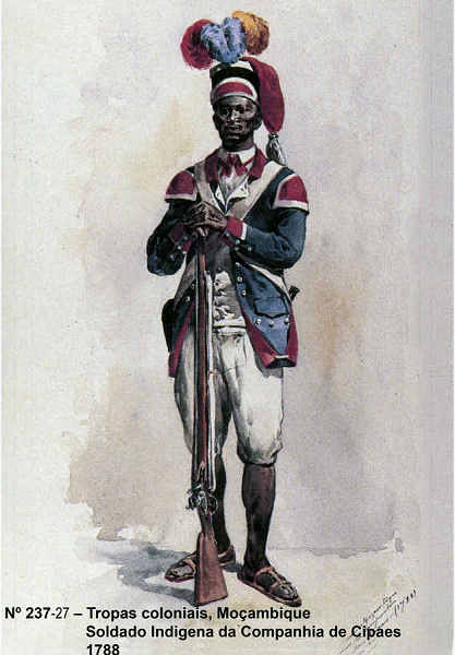 N� 237-27 - Tropas coloniais, Mo�ambique, Soldado Ind�gena da Companhia de Cipaes, 1788 - Aguarela do Cor. Ribeiro Artur - Edi��o Jornal do Ex�rcito, 1987 - Dim. 15x10,3 cm - Col. A. Monge da Silva