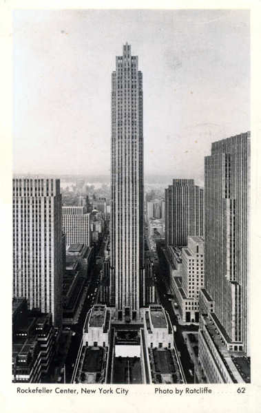 N� 62 - Rockefeller Center (1) - Editor (Foto Spal Co ??), New York - Circulado em  1949 - Dim. 14,1x8,8 cm - Col. A. Monge da Silva (cerca de 1949)