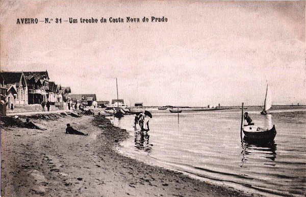 N� 31 - Aveiro - Um trecho da Costa Nova do Prado - Editores Moreira Torres, Aveiro - Dim. 137x88 mm - Col. A. Monge da Silva (tb no esp�lio M Sarmento) (cerca de1910)